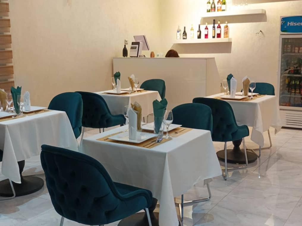 De Manchy Hotels & Suites イバダン エクステリア 写真